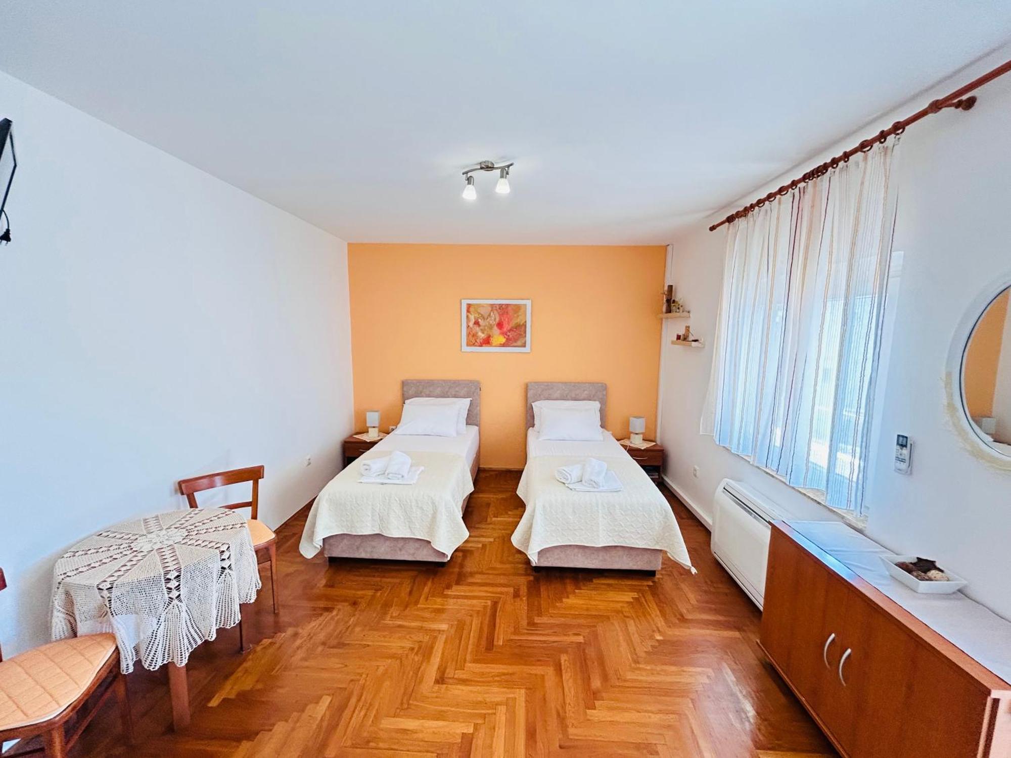 Gostinjska kuća Seaview - Zf Hvar